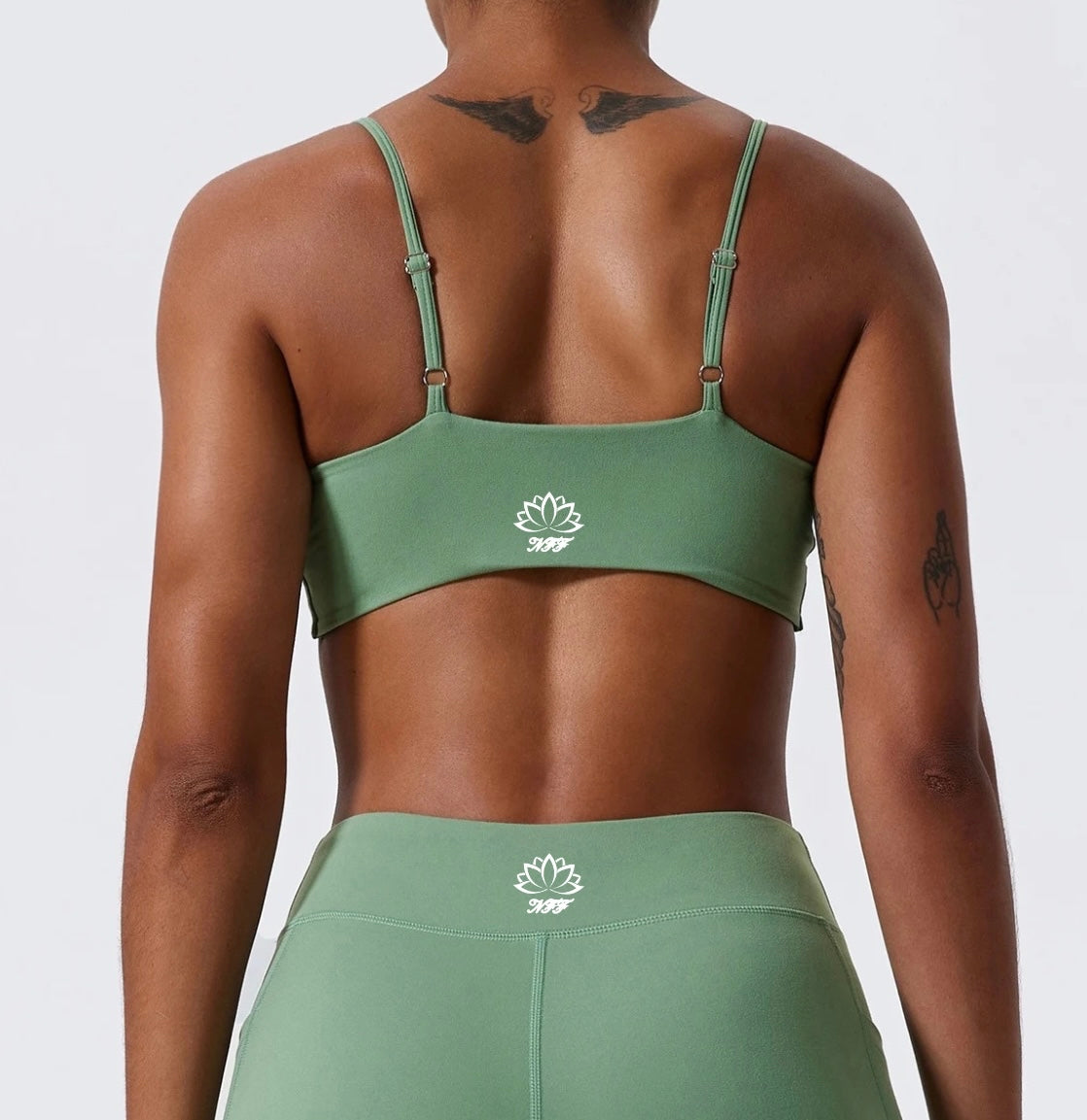 Flora pleated sports bra